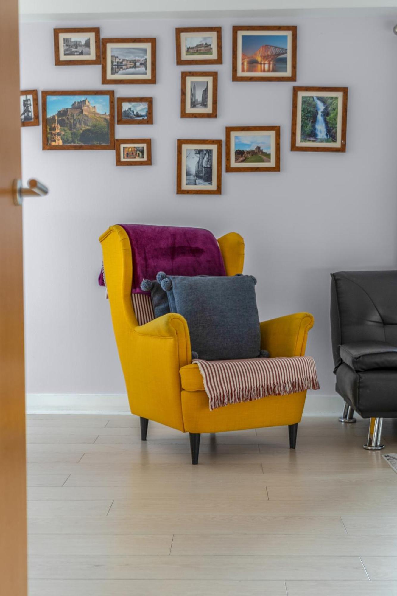 Apartamento Gorgeous Old Town Hideaway Edimburgo Exterior foto